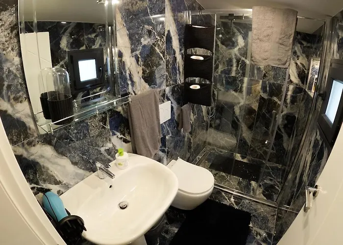 Kristal Lux Appartement Tirana