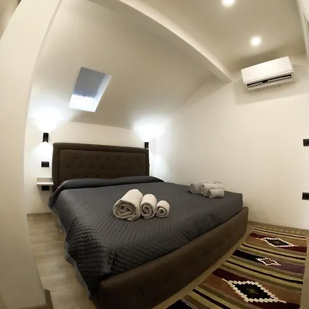 Kristal Lux Lejlighed Tirana